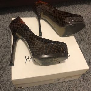YSL Vernice Soft Croco Chess Pump Size 38 1/2